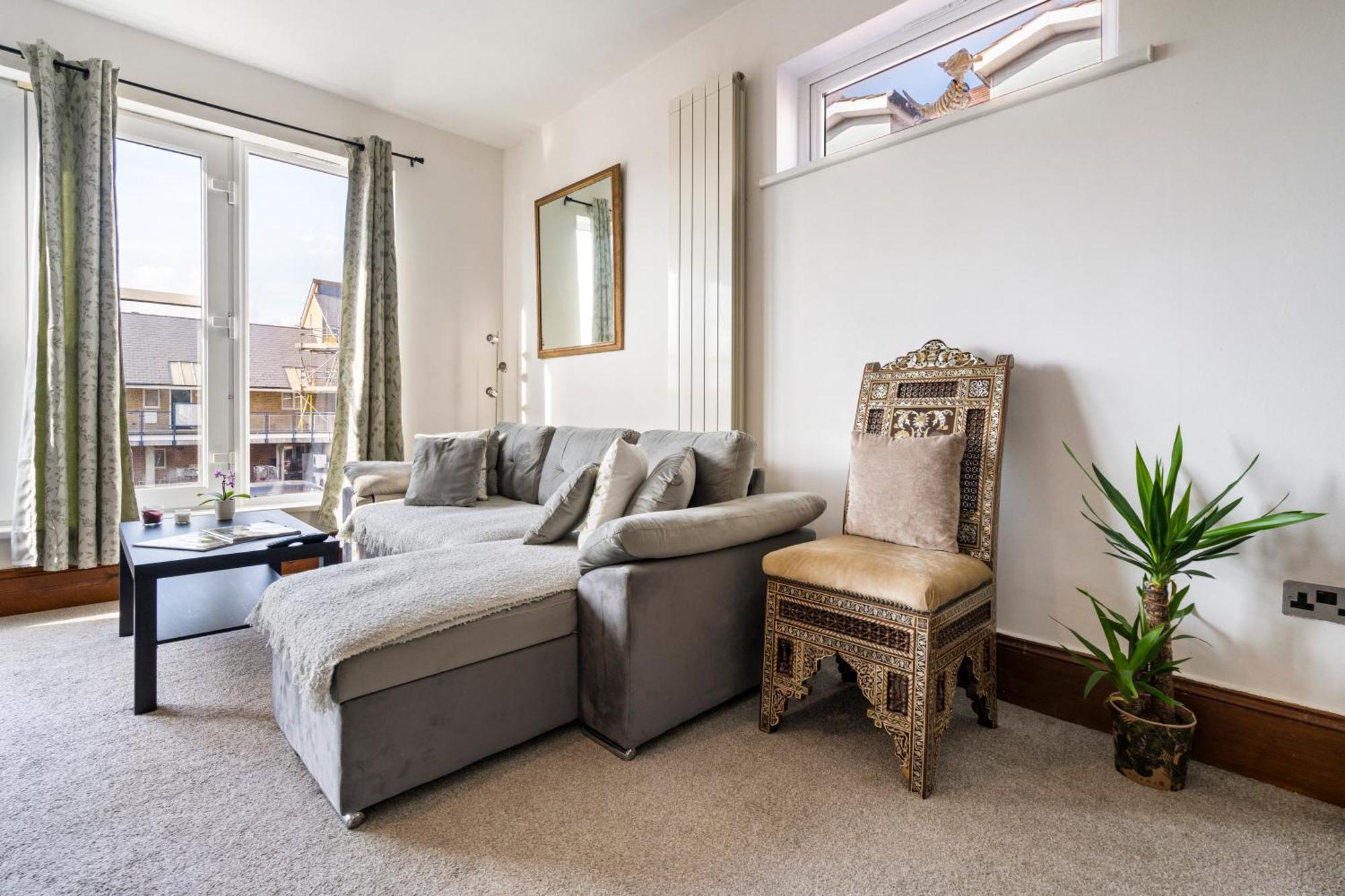 Modern 2 Bedroom Apartment In Mitcham, London Exterior photo